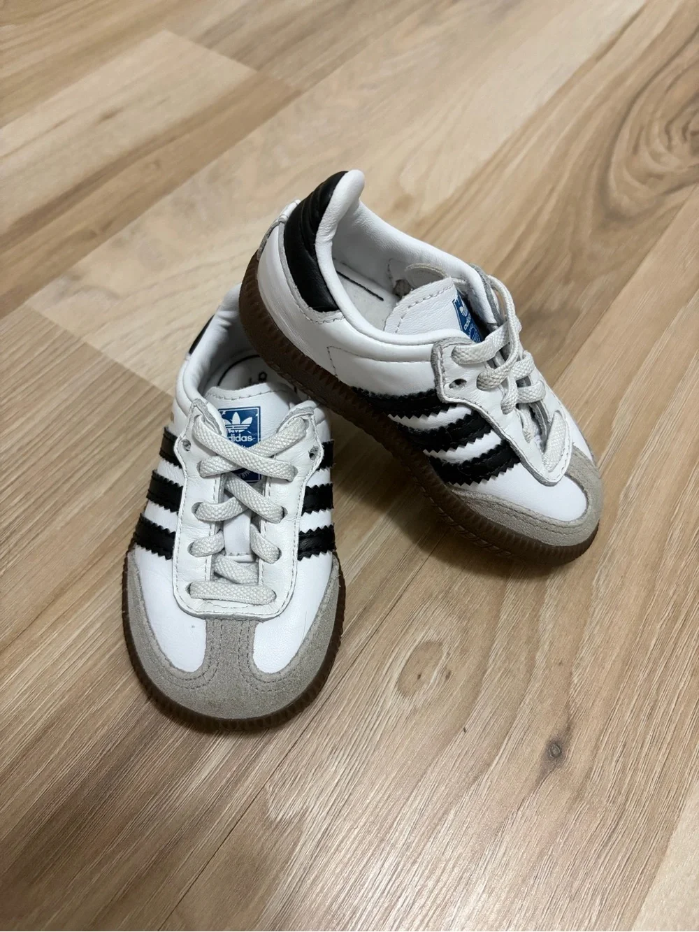 toddler adidas sambas